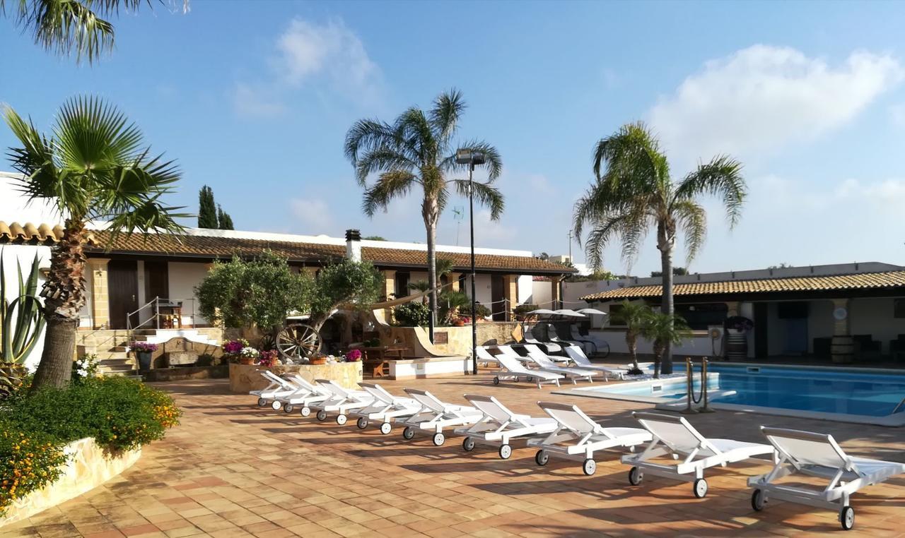 Villa Carlo Resort 마르살라 외부 사진